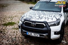 studio-ales-car-wrap-polep-aut-celopolep-polepaut-reklama-na-auto-2pack-toyota-hilux-folie-na-aut-8-scaled