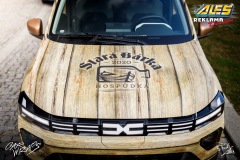 studio-ales-car-wrap-polep-aut-polepaut-stara-barka-hospudka-dacia-dc-wood-design-4_resize