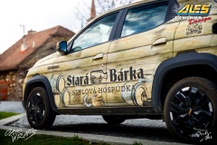 studio-ales-car-wrap-polep-aut-polepaut-stara-barka-hospudka-dacia-dc-wood-design-5_resize