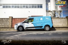 studio-ales-car-wrap-polep-aut-polepaut-reklama-na-auto-helens-cafe-studio-ford-transit-5_resize