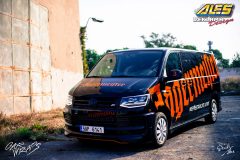 studio-ales-polep-aut-car-wrap-design-jagermeister-vw-carawelle-multivan-oralite-5500-5-scaled