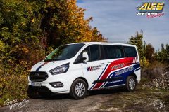 studio-ales-car-wrap-polep-aut-celopolep-polepaut-km-automatik-elektro-reklama-na-ford-custom-2-scaled