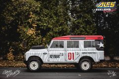 studio-ales-car-wrap-polep-aut-design-reklamni-polep-land-rover-zebra-design-arlon-6000xrp-1-scaled