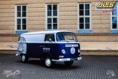 studio-ales-car-wrap-polep-aut-celopolep-reklama-na-auto-vw-t1-metaxa-avery-night-blue-metallic-2-scaled