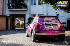 studio-ales-car-wrap-polep-aut-design-sts-reklama-mini-cooper-one-celopolep-reklama-na-auto-8-scaled