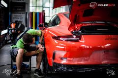 studio-ales-polep-aut-car-wrap-design-stoneprotect-porsche-gt3-orange-scaled