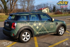 studio-ales-car-wrap-polep-aut-celopolep-polepaut-minicooper-reklama-na-auto-folie-na-dodavku-4-scaled