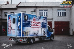 studio-ales-car-wrap-polep-aut-design-reklamni-polep-vozidla-kalibracni-ambulance-arlon-6000xrp-3-scaled