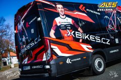 studio-ales-car-wrap-polep-aut-celopolep-polepaut-reklama-na-auto-dodavku-xbikes-folie-na-auto-7
