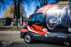 studio-ales-car-wrap-polep-aut-celopolep-polepaut-reklama-na-auto-dodavku-xbikes-folie-na-auto-3